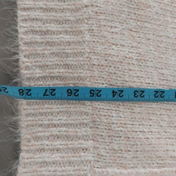 Free People Oversized Cardigan Medium Cream Fuzzy Sweater NWOT Winter Boho Cozy - Picture 12 of 15